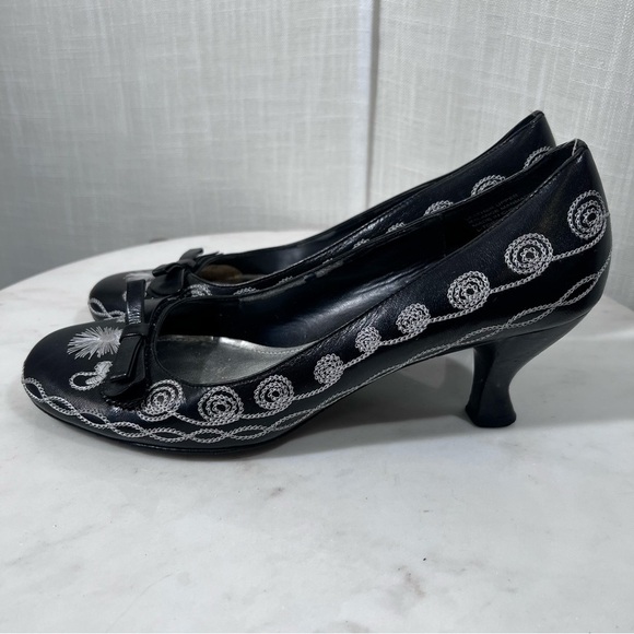 Franco Sarto Leather Embroidered Black & White Heels Size 8.5 - Picture 1 of 12